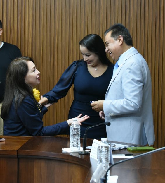 19.11.2025 Entrega Paquete Fiscal 2026 (30)