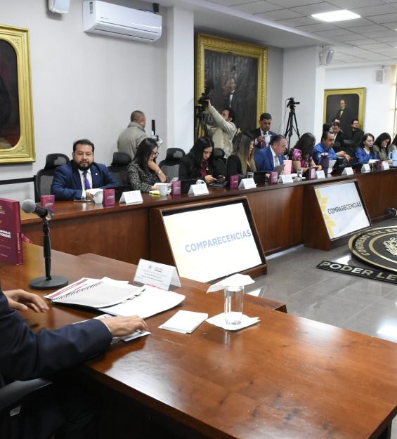 Comparecencia 24.11.2025 Contraloría (14)