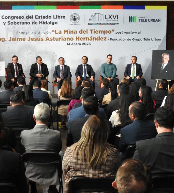 14.01.2026 Entrega reconocimiento Mina del tiempo (7)