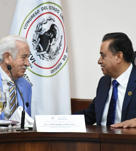 19.02.2026 Reunión con ex presidentes Junta de Gobierno (28)