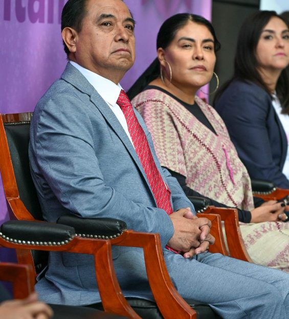 25.02.2026 Conferencia Los sueños de la niña de la montaña (35)