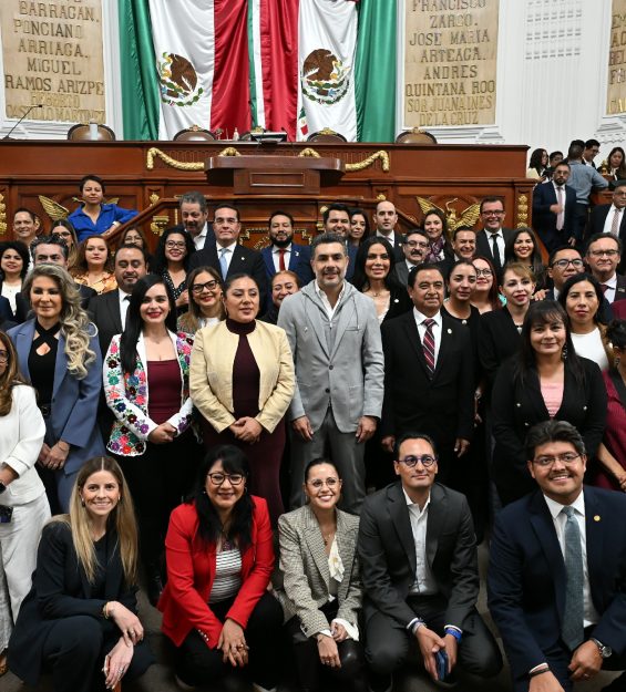 08.04.2026 Visita a la Cámara de Diputados de la CDMX (113) (1)
