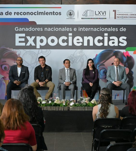 29.04.2926 Reconocimientos expociencia (13)