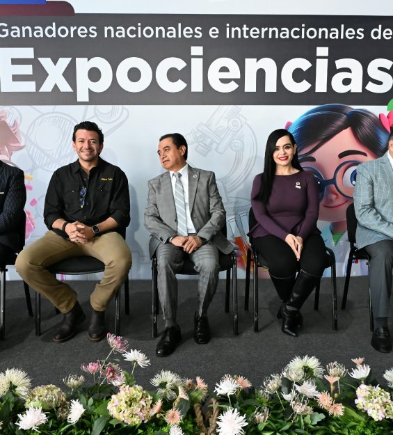 29.04.2926 Reconocimientos expociencia (2)