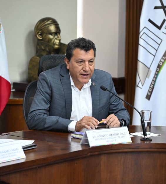 Entrega de financiamiento a San Salvador (35)