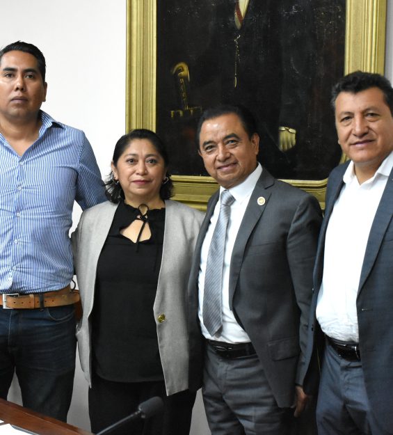 Entrega de financiamiento a San Salvador (81)