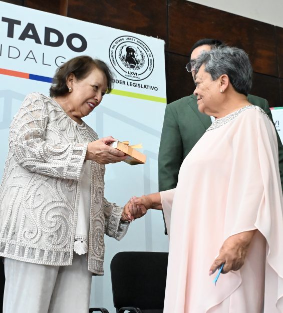 29.05.2026 Reconocimiento a la trayectoria magisterial (26)