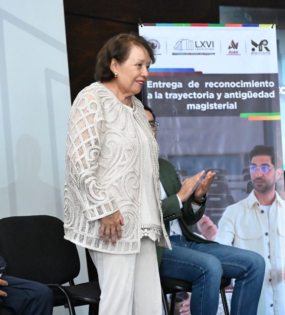 29.05.2026 Reconocimiento a la trayectoria magisterial (3)