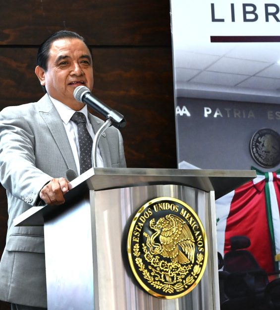 11.08.2026 Reconocimiento Roberto Campero (40)