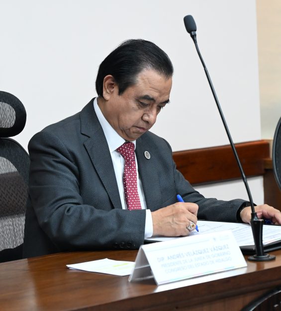 10.09.2026 Firma convenio con Canaco (15)